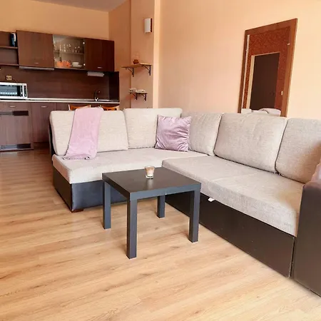 Cozy One - Bedroom In Grenada By Menada شقة
