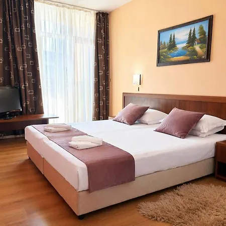 Cozy One - Bedroom In Grenada By Menada شقة